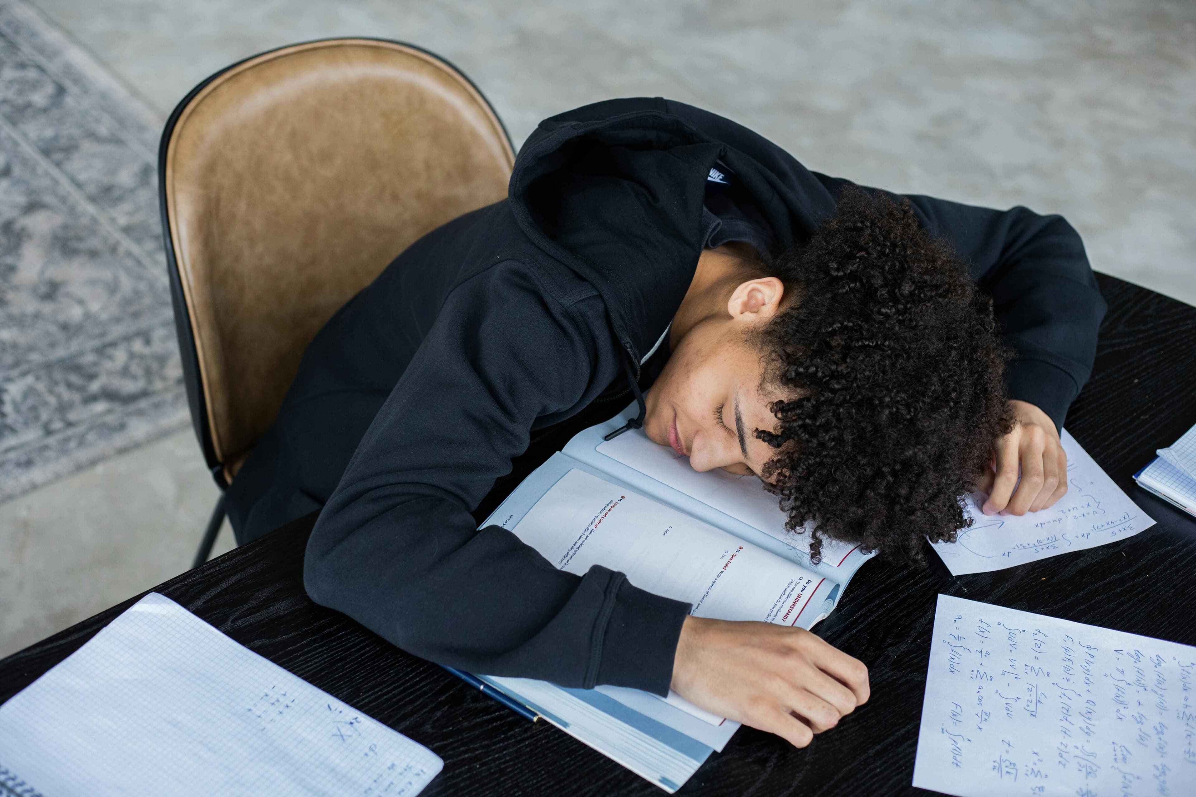 Student frustrated with traditional studying methods